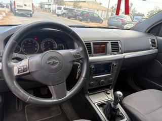 Opel Vectra 2005