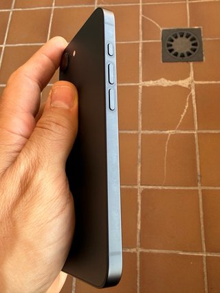 iPhone 16e 128GB eSim negro sin ningún detalle