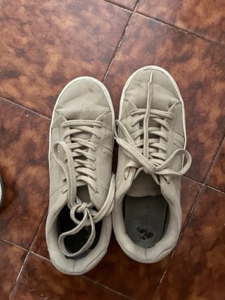Zapatos casuales beige