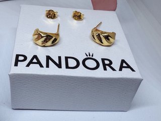 Pendientes Pandora Dorados
