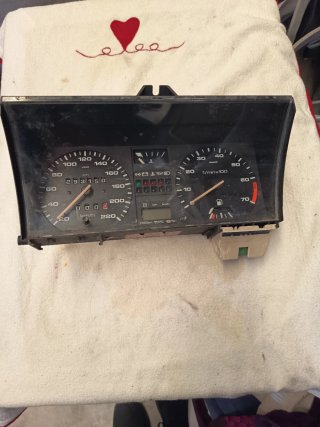 Cuadro instrumentos VW Golf MK2