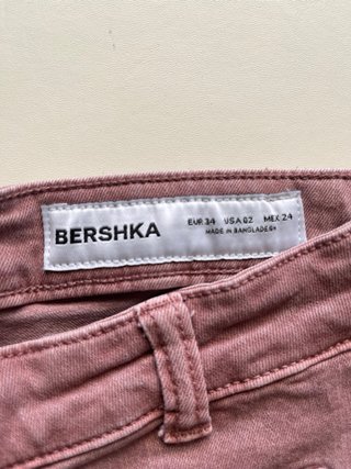 Vaqueros Bershka rosas niña largos