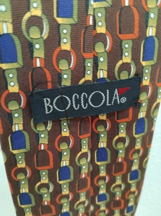 Corbata vintage seda con diseño de hebillas