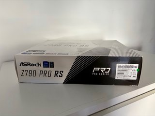 Asrock Z790 Pro RS LGA 1700 DDR5 - Garantía 2 Años