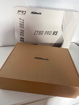 Asrock Z790 Pro RS LGA 1700 DDR5 - Garantía 2 Años