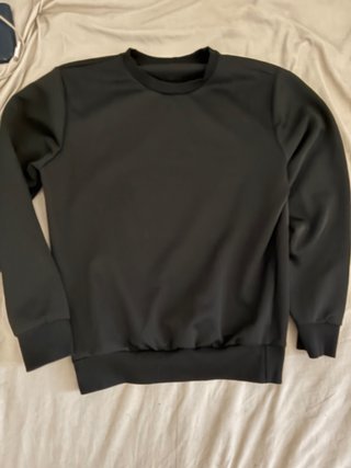 Sudadera negra