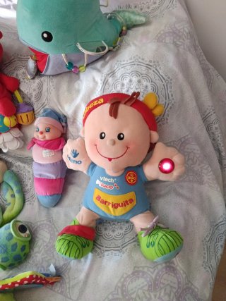 Lote de cosas de bebé