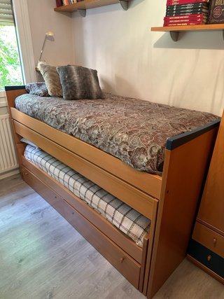 Dormitorio juvenil con cama nido