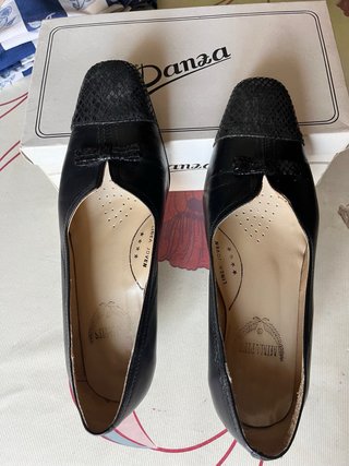Zapatos Negros de Mujer