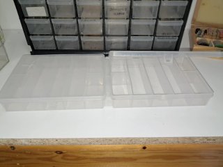 Mesa taller Plata, con Borax y herramientas
