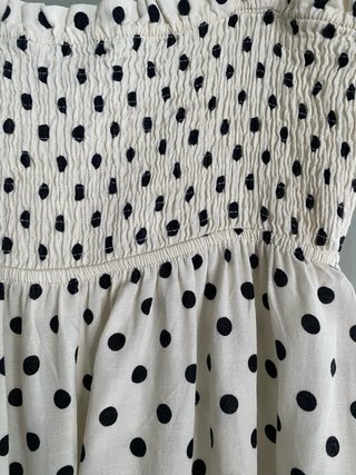 Vestido Zara lunares blanco y negro