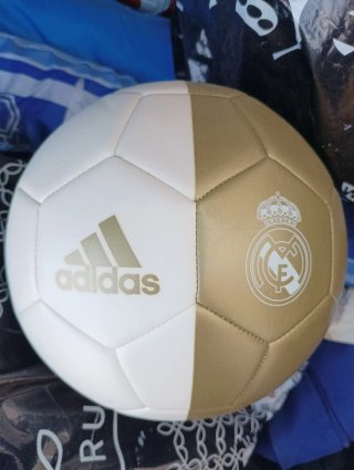 Balón de fútbol Adidas Real Madrid