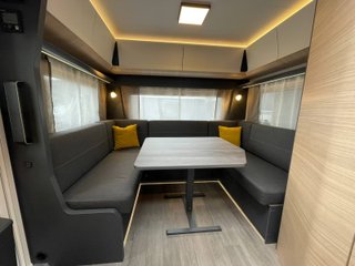 Caravana Hobby MAXIA 585 UL 2025 Nueva