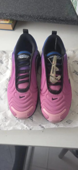 Nike Air Max 720 Morado Rosa