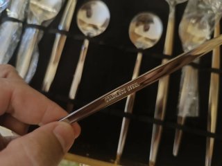 Set Posate 24 Pezzi Nuove Oro/Argento