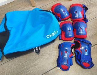 Bolsa y protecciones patinaje infantil Oxelo