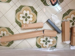 Somier tapizado 150x190cm nueva con patas