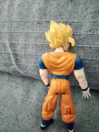 Figuras Dragon Ball Z (Goku, Trunks, Gogeta)