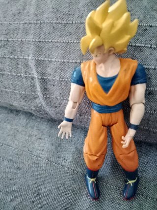 Figuras Dragon Ball Z (Goku, Trunks, Gogeta)