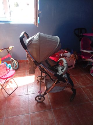 No rebajo más silla ligera como nueva 30€solo hoy