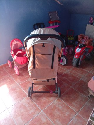 No rebajo más silla ligera como nueva 30€solo hoy