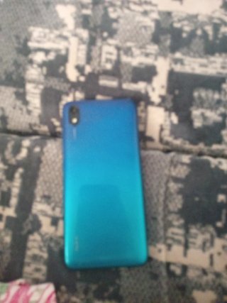 Móvil Xiaomi Redmi 7 azul necesita cambiar cámara