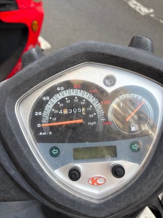 Kymco Agility City 125 (Motor Roto)