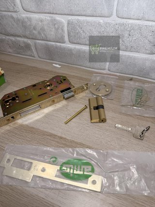 Amig-cerradura de embutir+ cilindro de seguridad