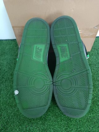 Zapatillas Nike Air Negras y Verdes Talla 43