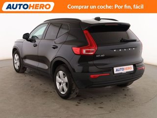 Volvo XC40 1.5 T2 Momentum Core 2WD