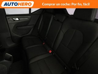 Volvo XC40 1.5 T2 Momentum Core 2WD