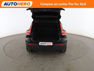 Volvo XC40 1.5 T2 Momentum Core 2WD