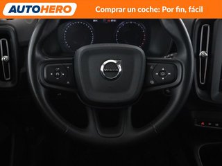 Volvo XC40 1.5 T2 Momentum Core 2WD
