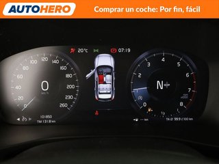 Volvo XC40 1.5 T2 Momentum Core 2WD