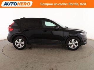 Volvo XC40 1.5 T2 Momentum Core 2WD