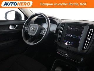 Volvo XC40 1.5 T2 Momentum Core 2WD