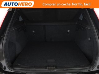 Volvo XC40 1.5 T2 Momentum Core 2WD