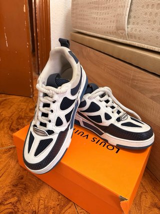 Zapatillas Louis Vuitton Azules y Blancas