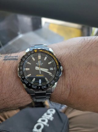 Reloj Casio Edifice Countdown Negro/Plata