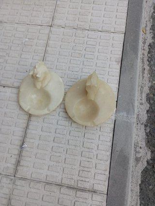 2 Ceniceros de Mármol con Cabeza de Caballo