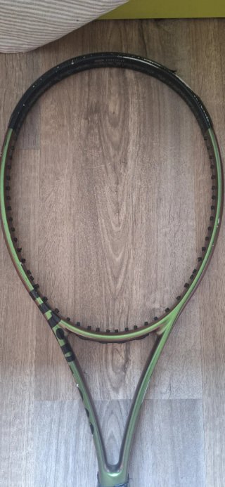 Raqueta de Tenis Blade (sin cuerdas)