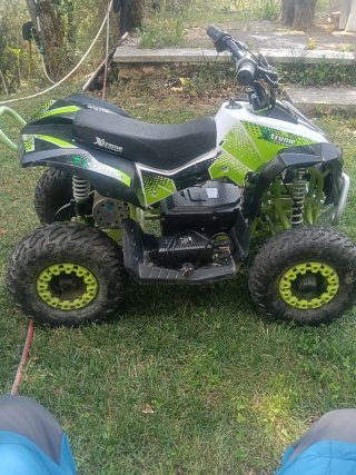 Quad Eléctrico Infantil 4-8 Años