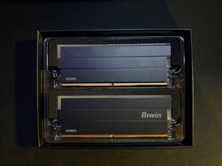 Biwin DW100 DDR5 RGB 6000Mhz CL30