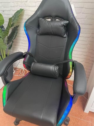 Silla Gaming Ergonómica LED Giratoria