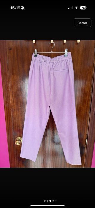 Pantalón rústico morado con pinzas