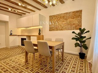 Piso en venta en El Raval en Barcelona