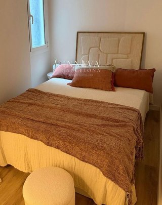Piso en venta en El Raval en Barcelona