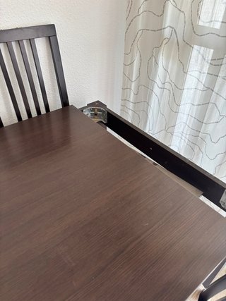 Mesa de comedor de madera extensible con 4 sillas