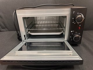 Horno TRISTAR 10L