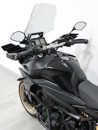 Tracer 900 Akrapovic + Ohlins